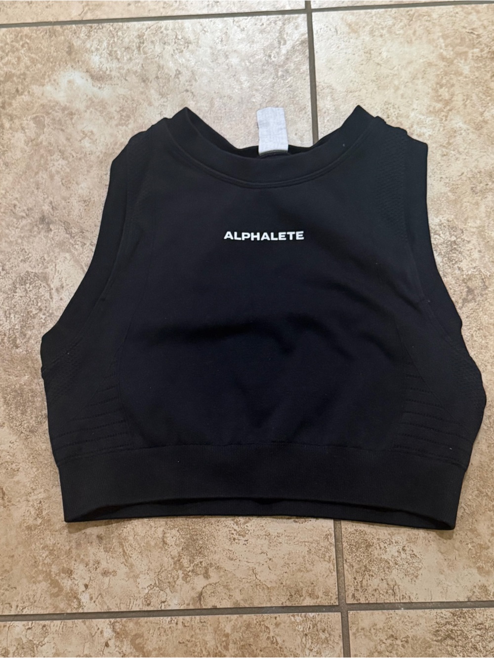 Alphalete Black Cropped Athletic Tank Top